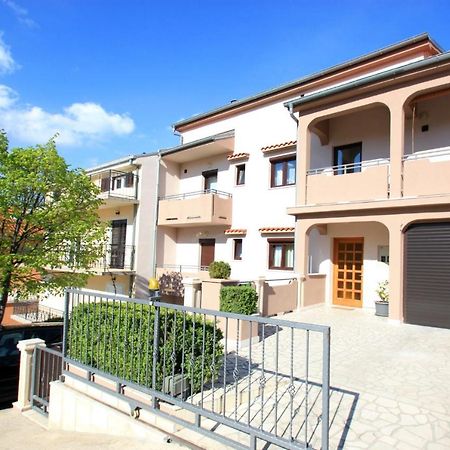 Ananas Apartments Цриквениця Екстер'єр фото