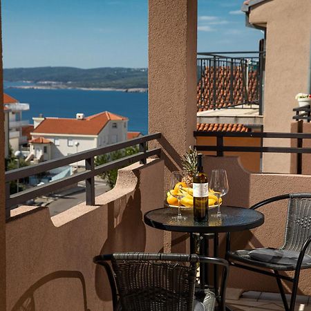 Ananas Apartments Цриквениця Екстер'єр фото